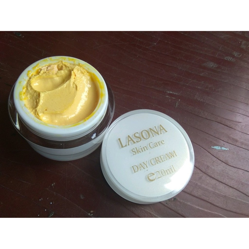 Cream Lasona Day and Night (Harga 2 pcs)