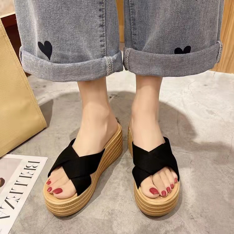 FD Sandal Wanita Wedges Import Heels Kasual Korean Style Terbaru DI-099