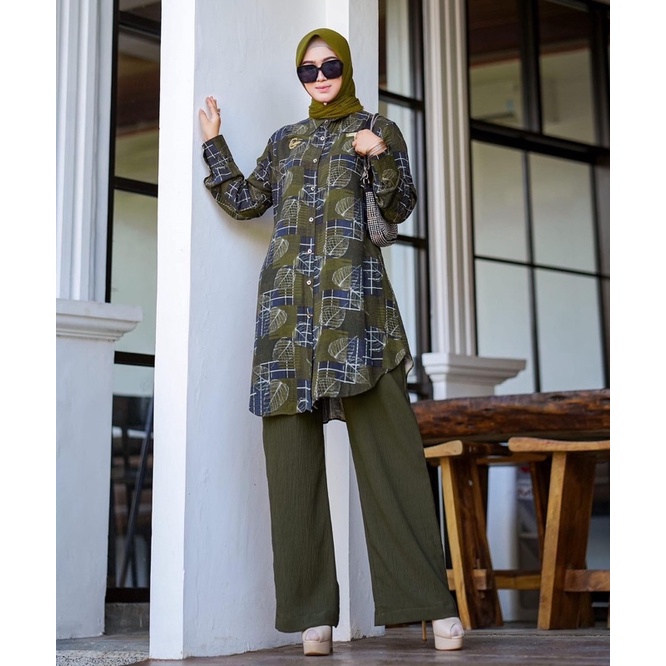 one set Brainly.Bee by Dhia Collection