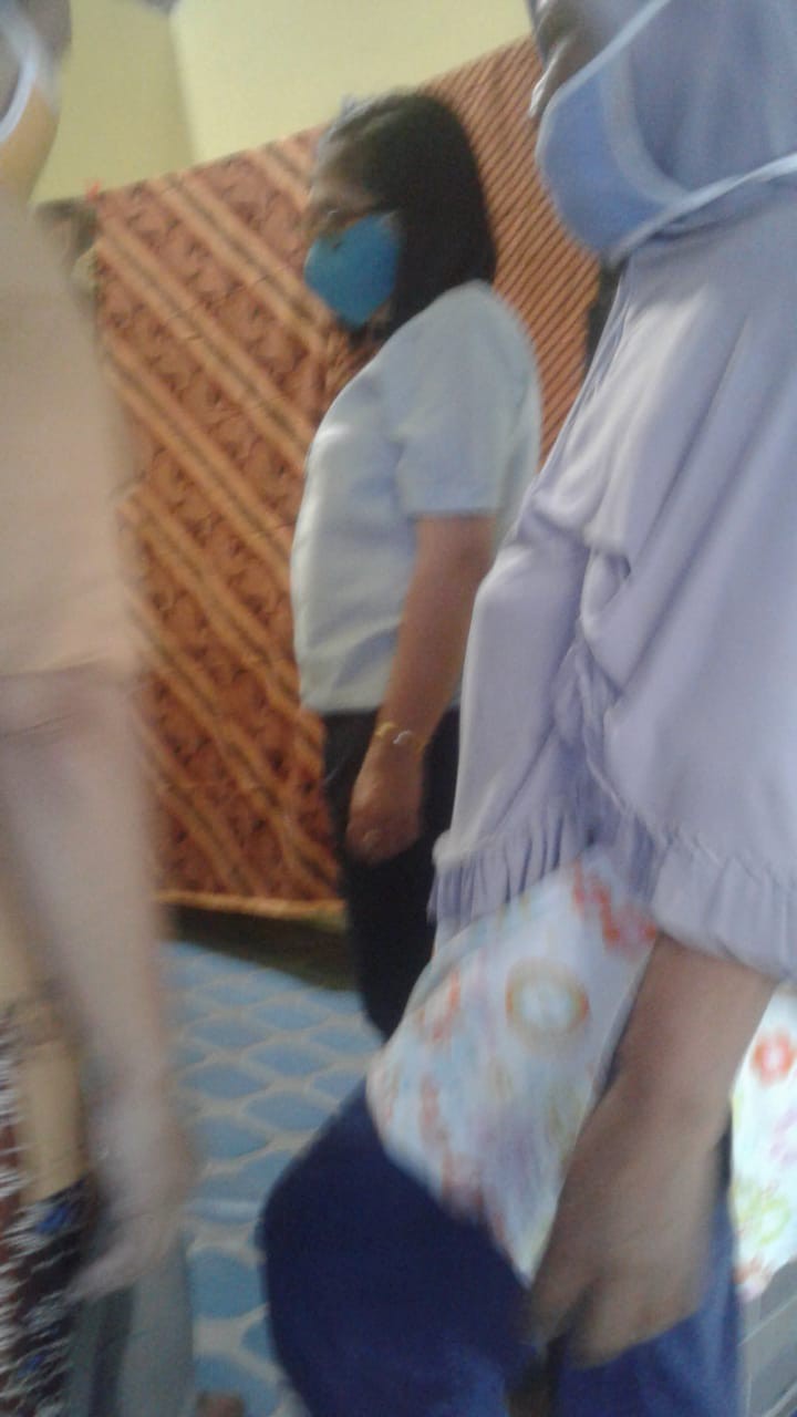 4pcs Cetakan Nasi Bento Puding Bolu Plastik Transportasi Mobil Kereta