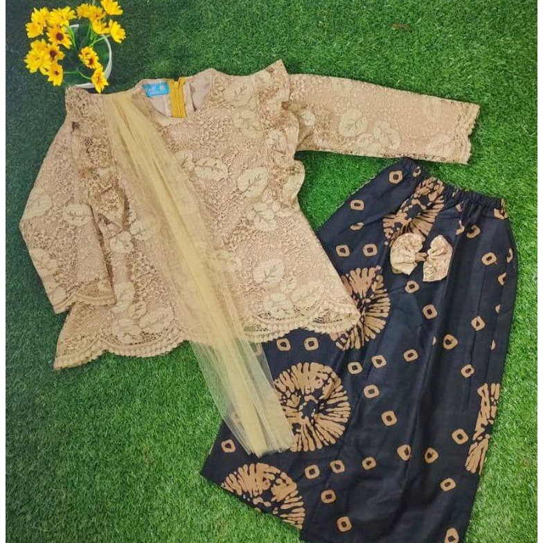KEBAYA MUSLIM | KEBAYA ANAK | KEBAYA WANITA | KEBAYA REMAJA | KEBAYA IBU ANAK | KEBAYA COUPLE | KEBA