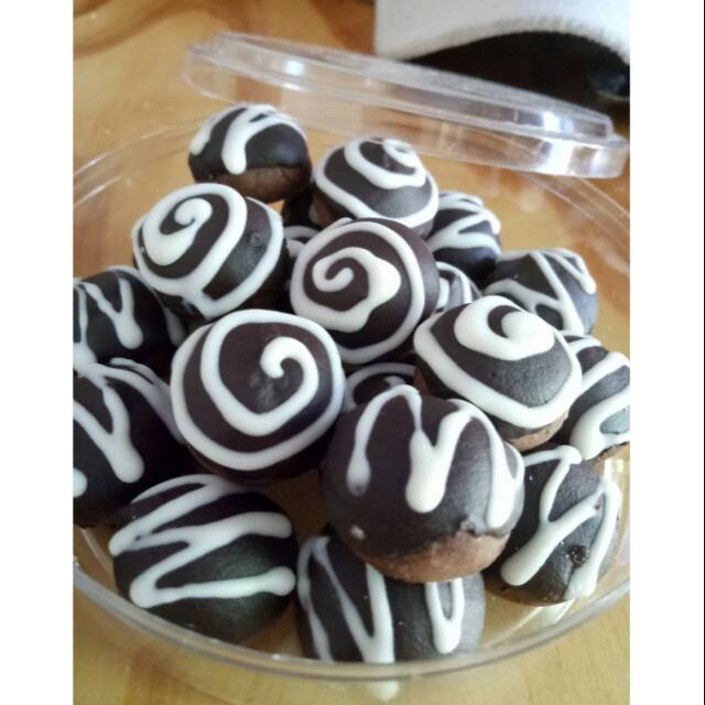 

Kue Kering Bans Cookies Dark Choco Top Cookies