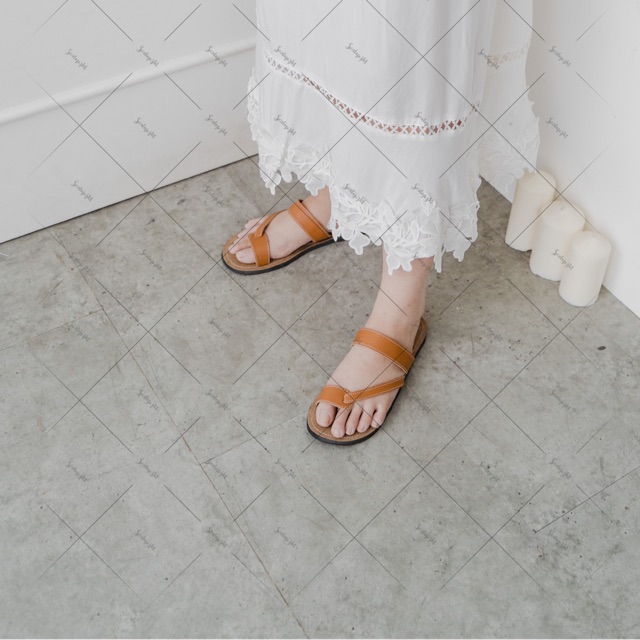 Basic roman sandal pantai sandal boho sandal ootd sandal Basic roman sandal pantai sandal boho sandal ootd sandal