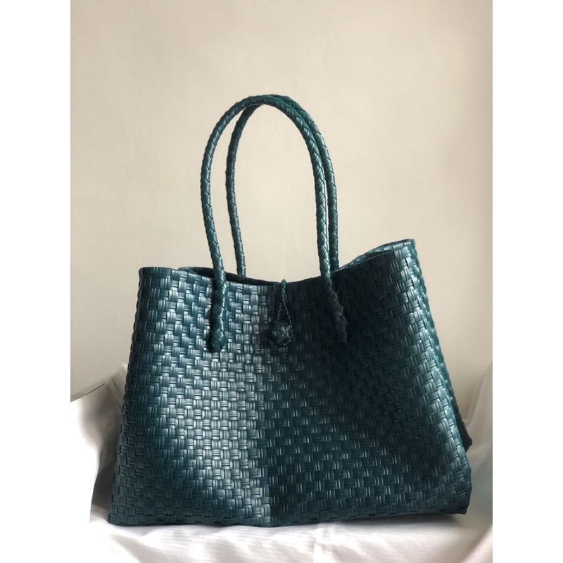 “Jessy LL.XL Bag” Tas anyaman indonesia