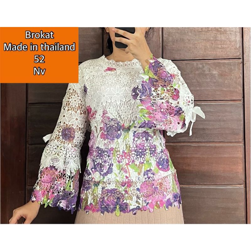 blouse brokat made in thailand
