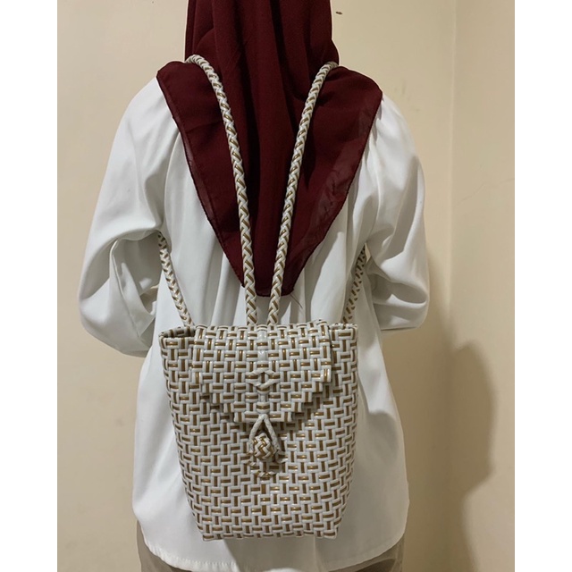 tas anyaman model ransel / anyaman kekinian