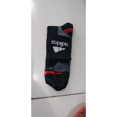 kaos kaki sport Adidas pria dan wanita dewasa / gambar real pick peking rapih / bahan tebal adem lembut dan sangat nyaman dipakai anti bauh dan bakteri