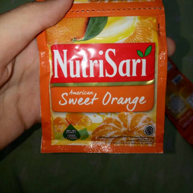 

Nutrisari jeruk/American Sweet Orange {1 Renceng Isi 10 sachet}