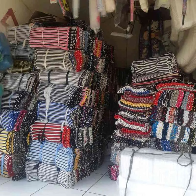 KESET ANYAM / KESET KAKI