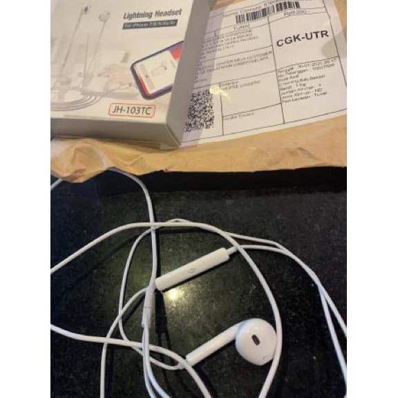 Kirim LANGSUNG Headset POP UP Window Iphone 7 7+ 8 8+ Lightning Bluetooth Cable ORI 99% (Kw Super),,