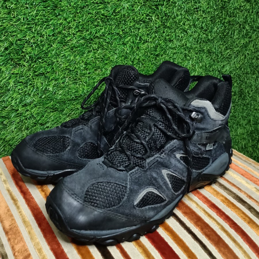 ❌ SOLD OUT❌ SEPATU GUNUNG SECOND SEPATU GUNUNG BEKAS MERRELL, Size 43 / 27 cm