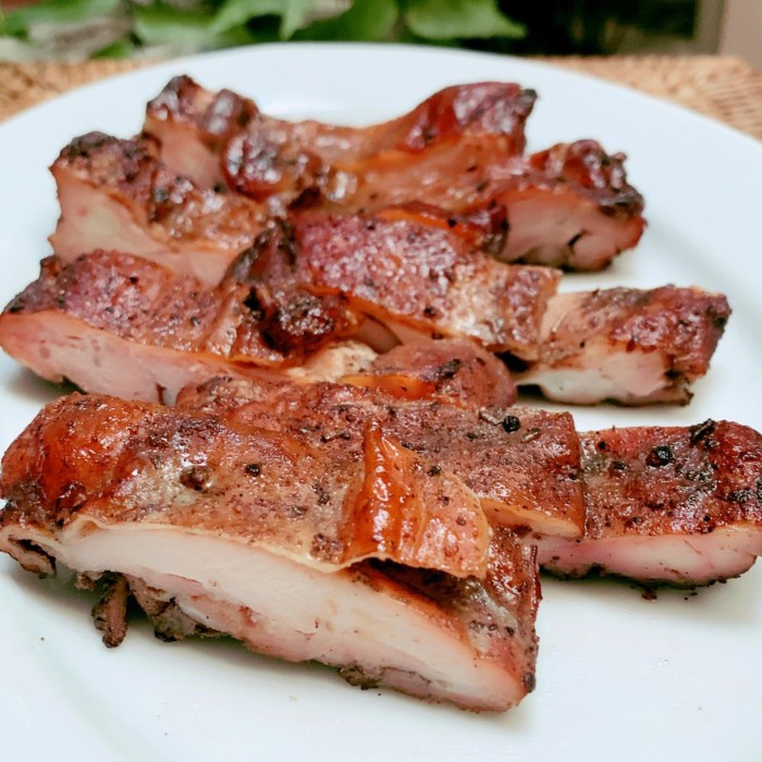 

Daging Asap - Daging Asap Ayam 200Gram