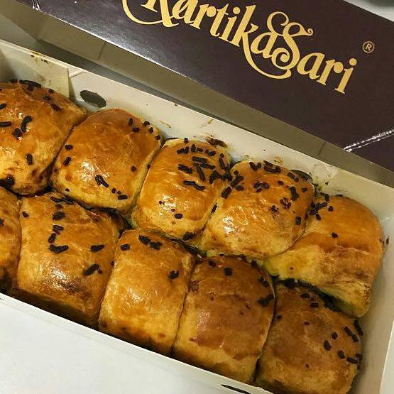 

VV-320 Kartika sari pisang bolen coklat keju pisang bollen coklat keju ♠
