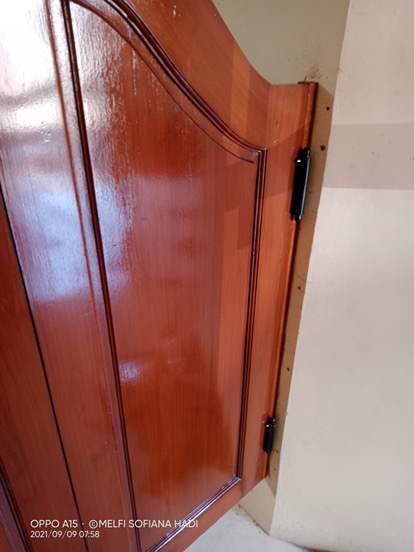 The Home Edit Glass Jug With Bamboo Cover/ Teko Kaca Tutup Bamboo