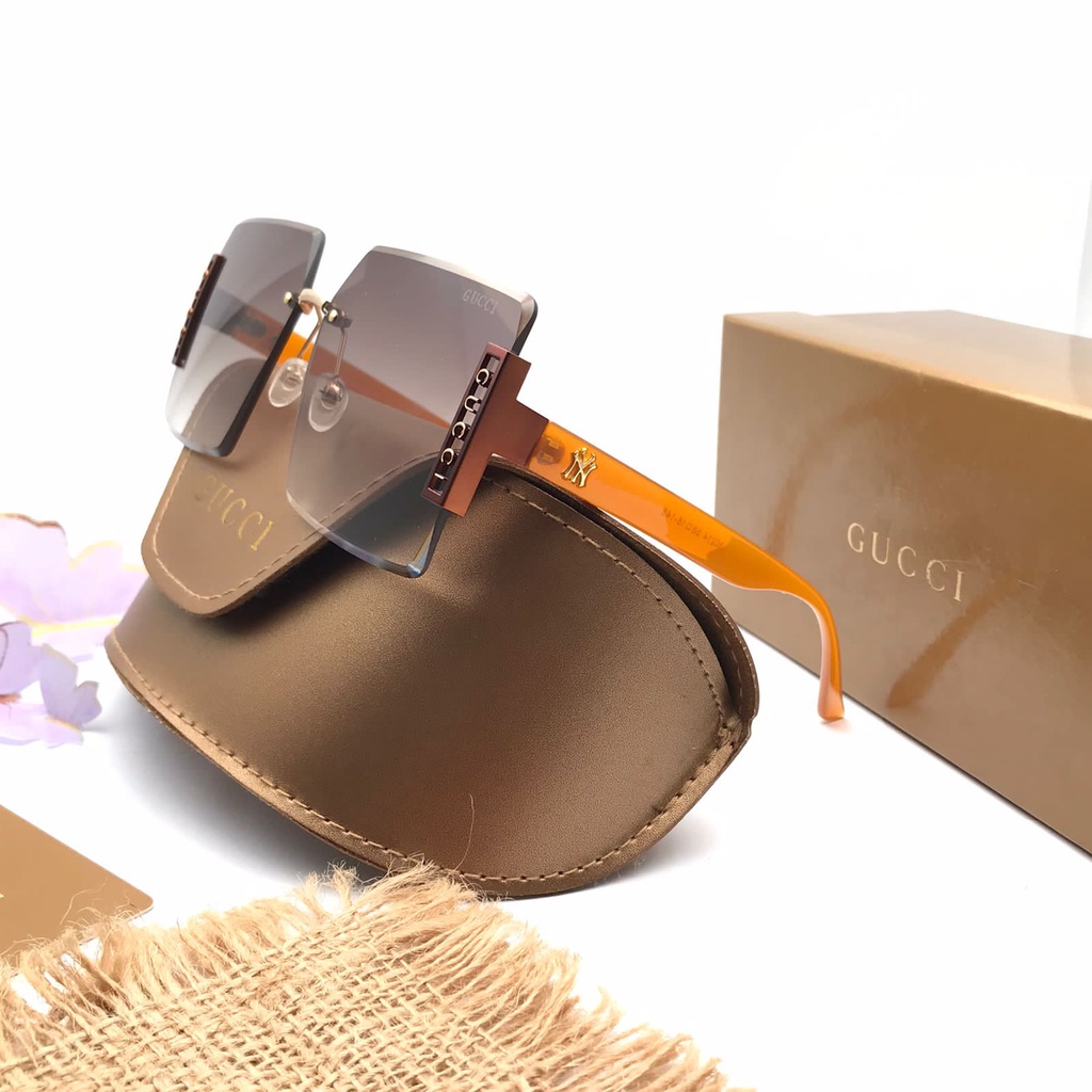 BEST SELLER.....Kacamata Pria & Wanita New GUCCI 30214 Lensa Polarized Box Fullset Branded