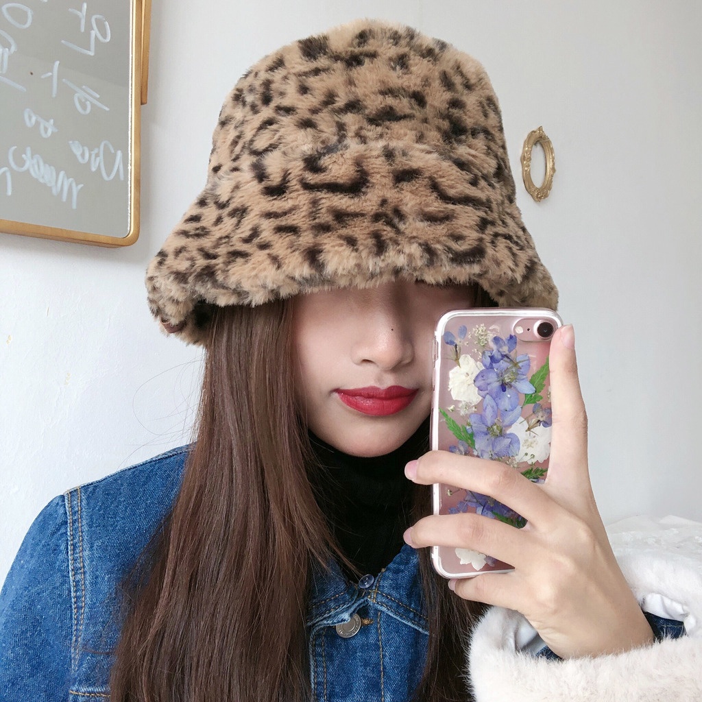 Topi Nelayan Motif Print Leopard Bahan Plush Gaya Retro