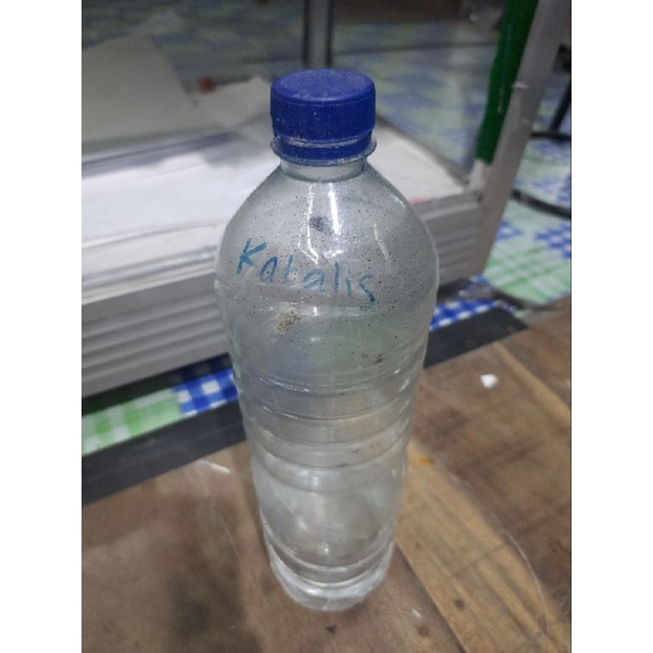 katalis pengeras resin