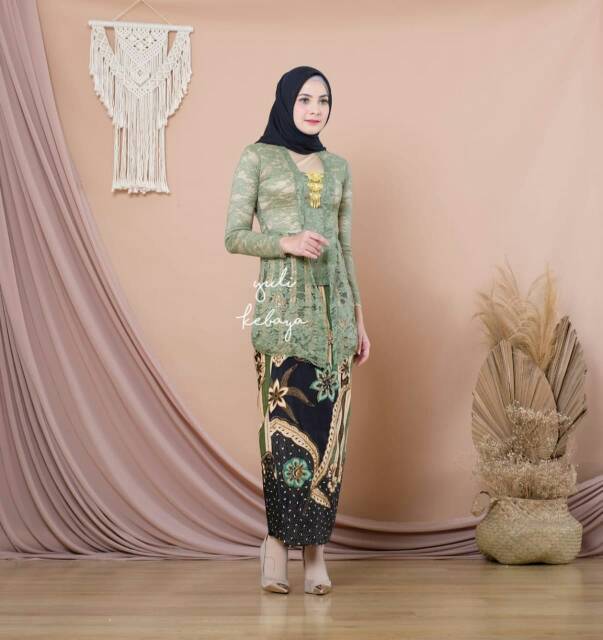 Kebaya Longlace Kutubaru For Hijab