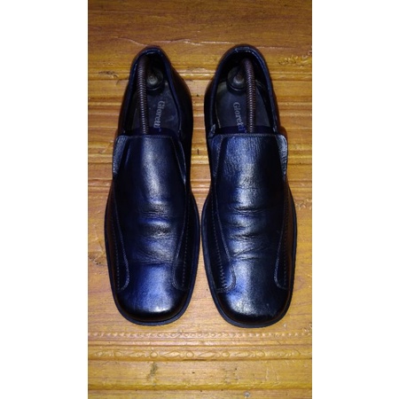 Sepatu Pantofel/Gioretti Second