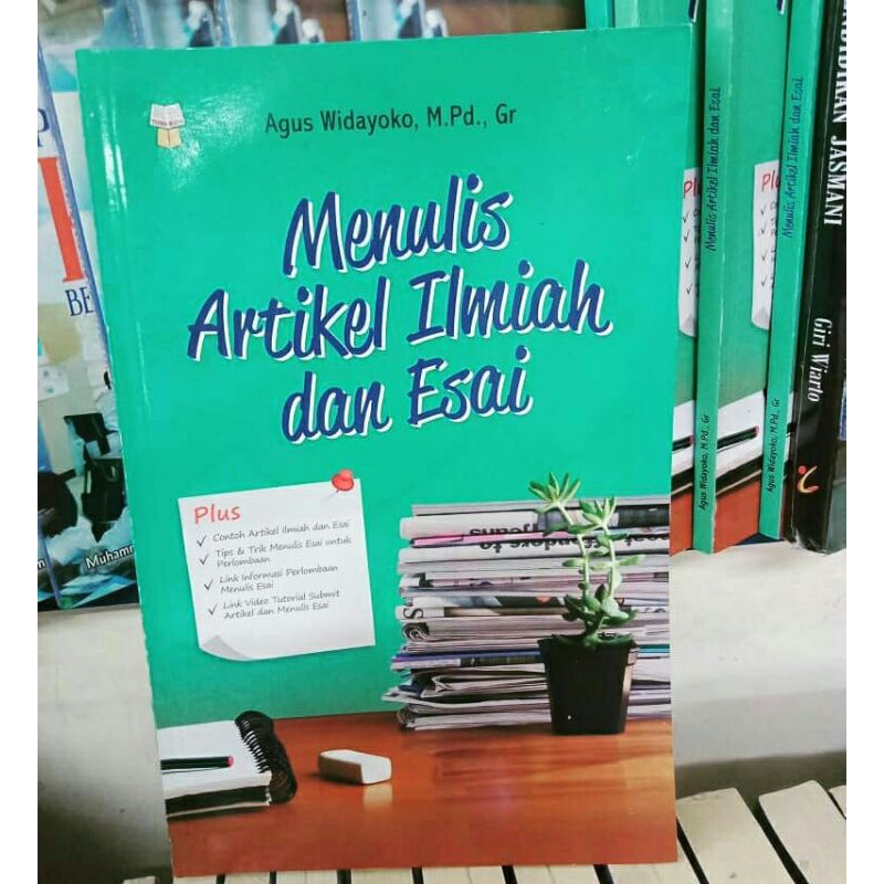 jual buku Menulis artikel ilmiah dan esai ori