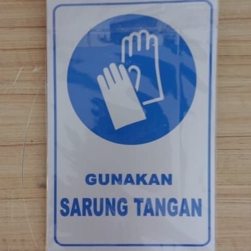 

LABEL RAMBU GUNAKAN SARUNG TANGAN UK 12X18CM