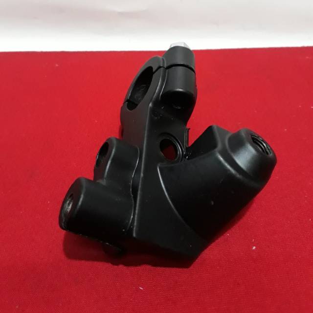 Rumah handle kopling kiri satria fu 150/satria fu fi derat spion derat 14 dudukan handle kopling sat