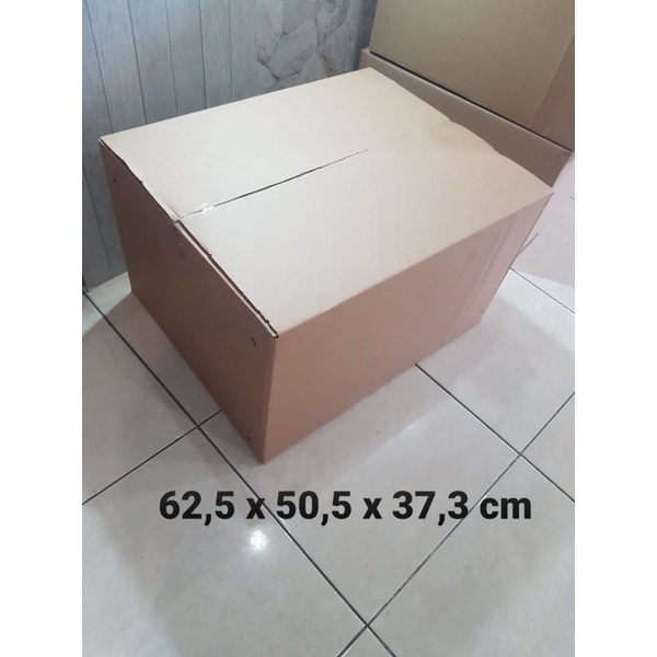 

Kardus Besar uk. 62,5x50,5x37,3 cm untuk pindahan dll code : NOC 60