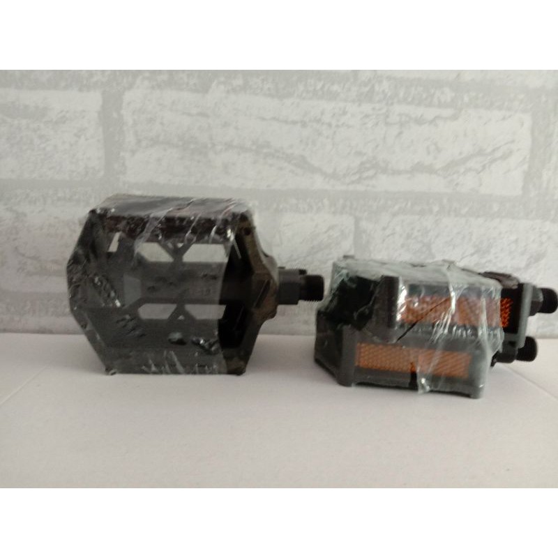 PEDAL SEPEDA - PEDAL AS BESAR - PEDAL BMX - PEDAL MTB - PEDAL SEPEDA GUNUNG - PEDAL SEPEDA LIPAT