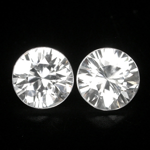 2.05 Ct Pair Diamond Cut 5.5 mm Natural White Color zircon ZN098