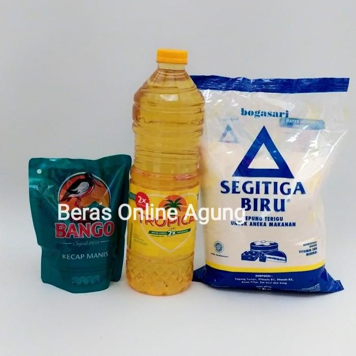 

Paket Murah Tepung Terigu, Minyak Goreng, Kecap