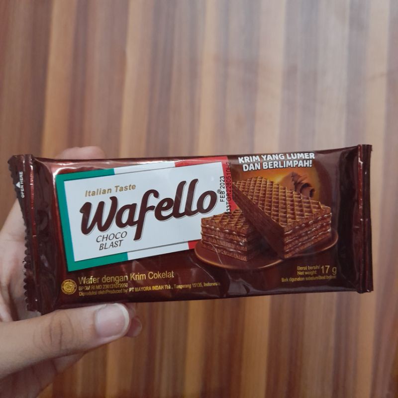 

Wafello Wafer Krim Coklat Lumer Snack Italian Taste Choco Blast Dark Chocolate Makanan Jajanan Cemilan Teman Ngemil Enak Murah Renteng Renceng Eceran Seribuan Makassar