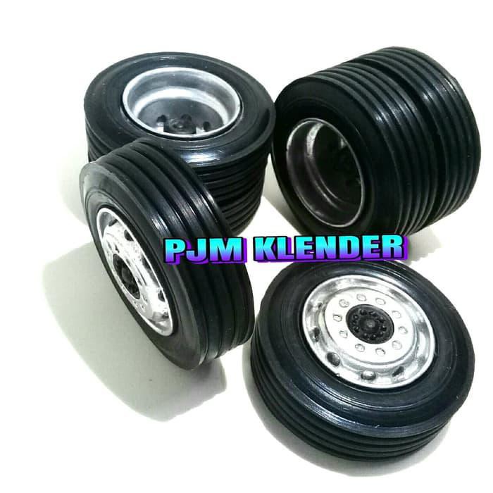 [mainan-hobi] ban karet velg mb miniatur bus truck diameter 5.8cm skala 1:18-1:20