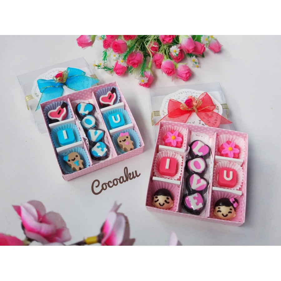 

Cokelat Parline / coklat valentine (box mika 9 sekat)