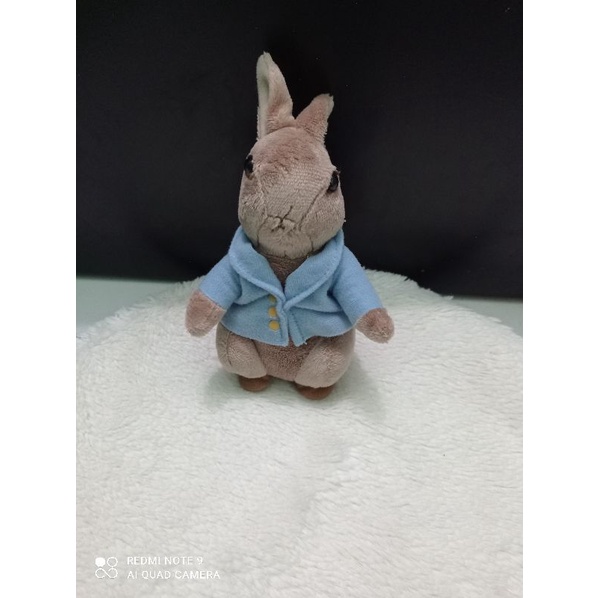 Preloved Boneka Peter Rabbit