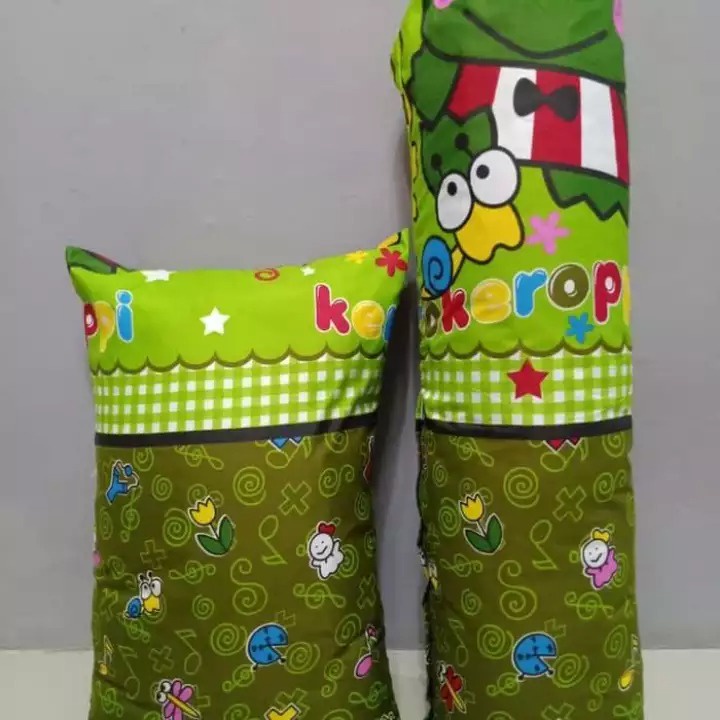 sarung bantal dan sarung guling Sarung Bantal &amp; Sarung Guling Motif DORAEMON Paket 2 in 1 SARUNG BANTAL DAN SARUNG GULING KARAKTER / 1 SARUNG BANTAL DAN 1 SARUNG GULING