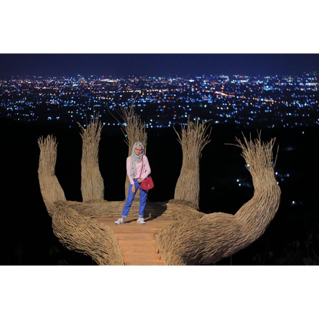 nuarystaafriar