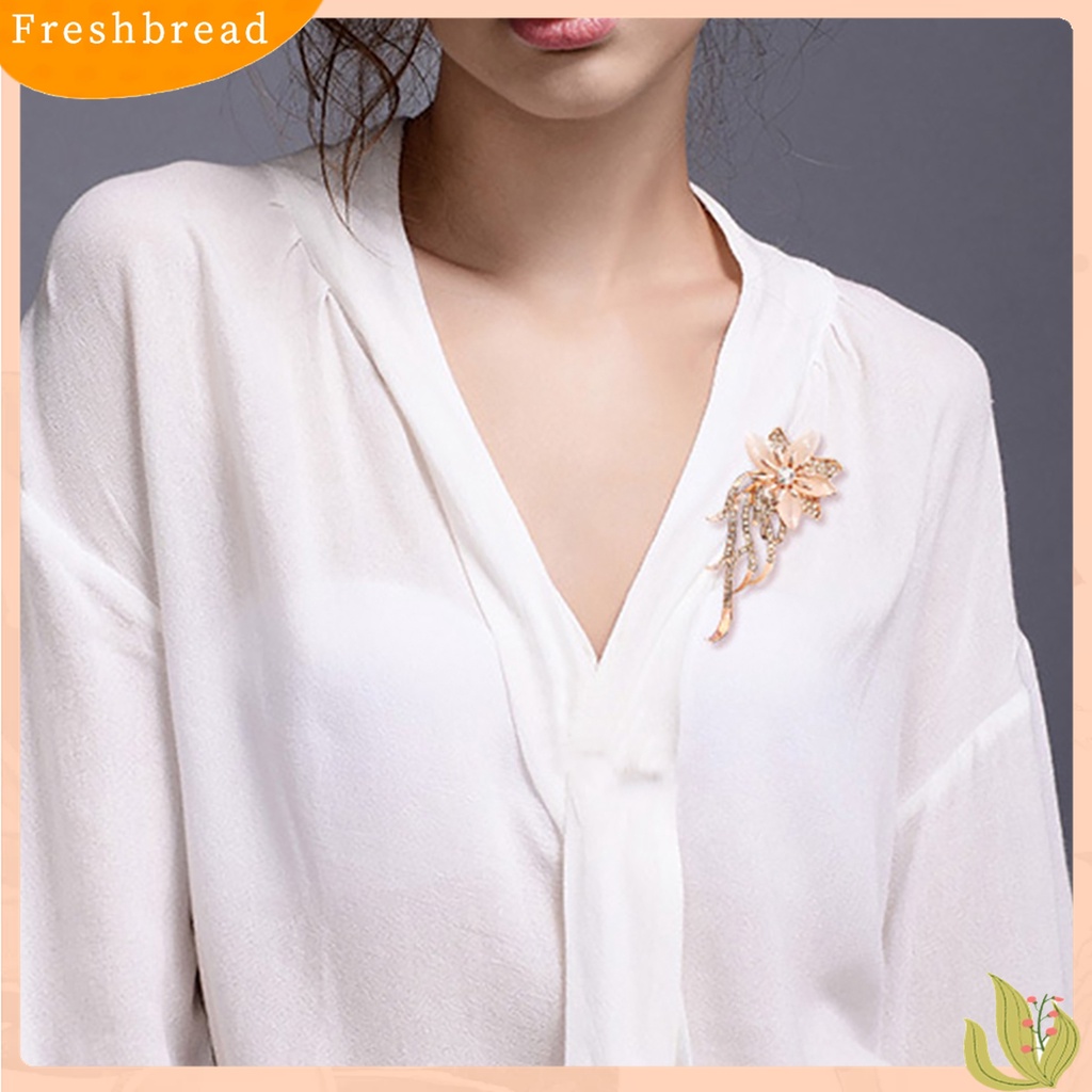 [ TERLARIS]Women Fashion Rhinestone Inlaid Flower Brooch Pin Cardigan Shawl Decor Gift