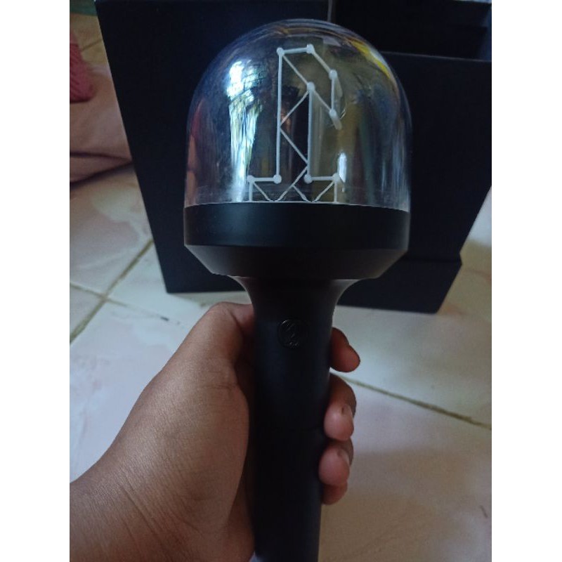 preloved Nable Bong Wanna One Lightstick