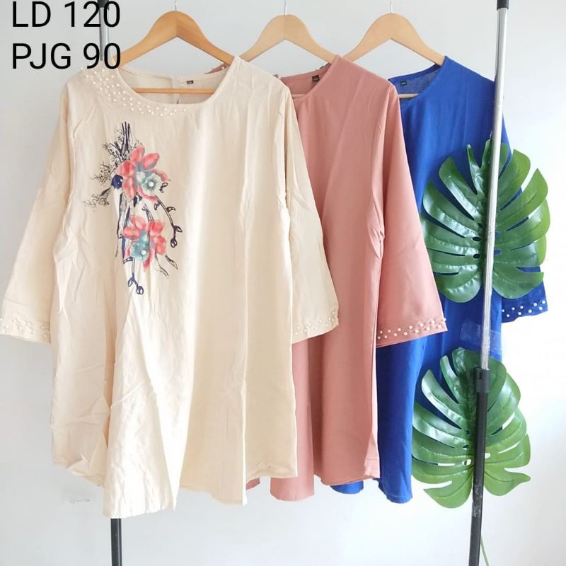 dress jumbo wanita bahan sifon lembut jatuh adem lengan panjang flare lebar detail mote motif print 