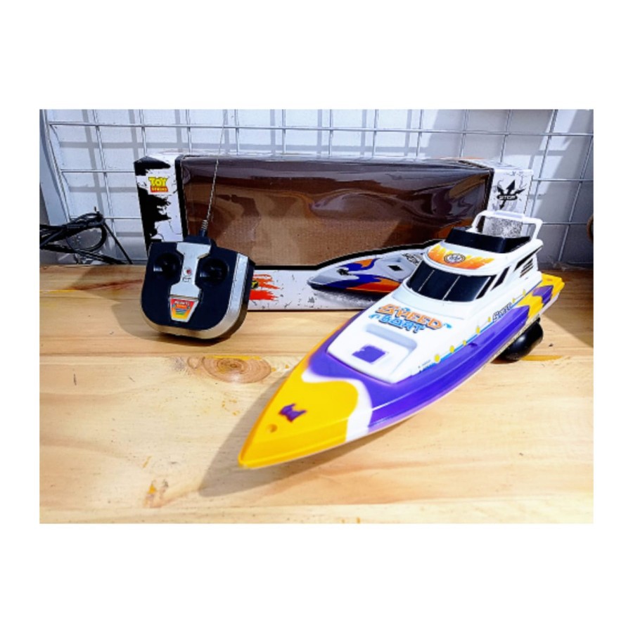 RC Speed Boat