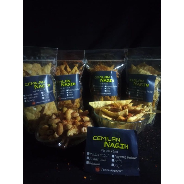 

kripik pangsit CemilanNagih 7221