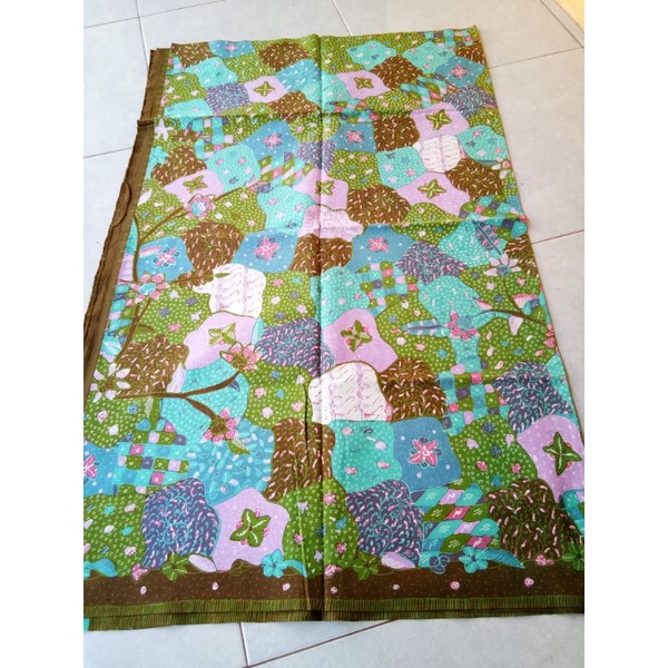 kain batik wanita keluarga full tulis asli trusmi cirebon solo bahan katun murah full colour