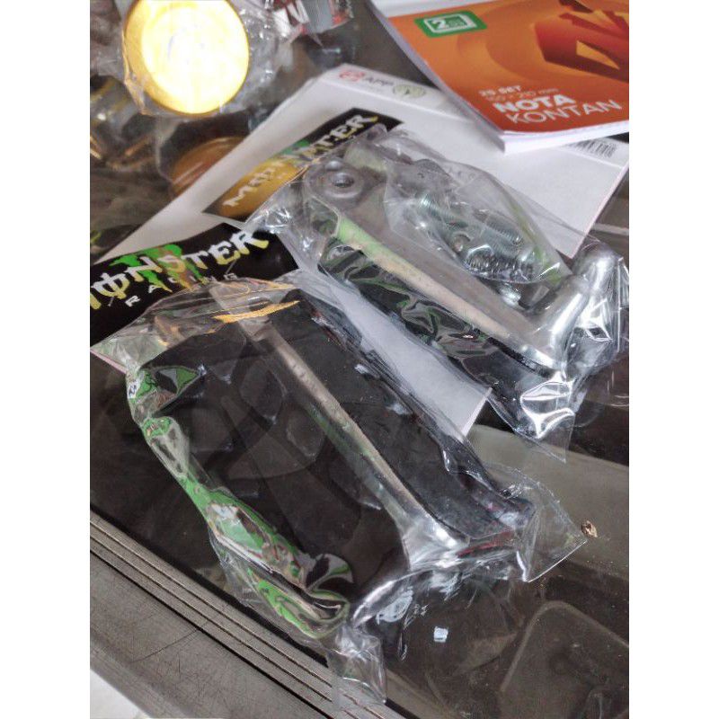 Footstep depan CBR 150 R Pijakan kaki depan CBR 250 r CB 150 R led CB CBR 150 OLD