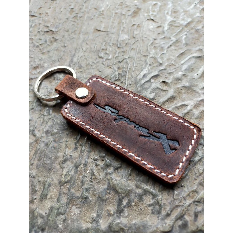 accecoris motor gantungan kunci Honda Supra x kulit sapi asli