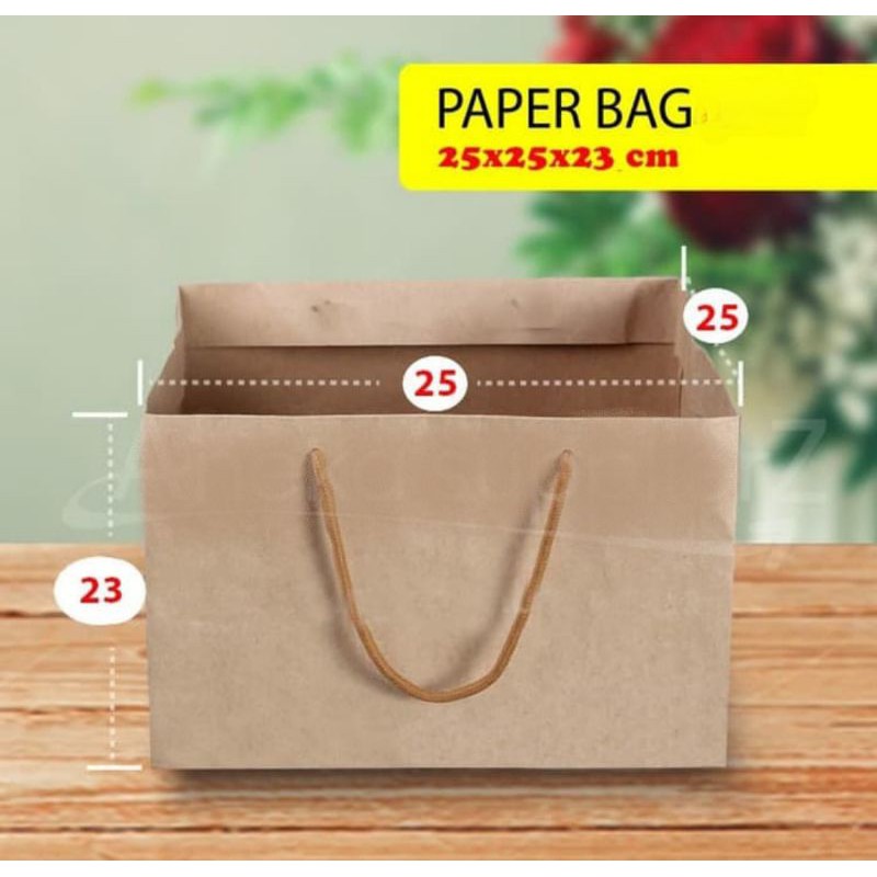

Paper Bag | 25x25x23 cm