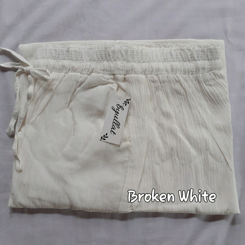 RUBY CRINKLE CULLOTE / CELANA KULOT CRINKLE PREMIUM-Broken White