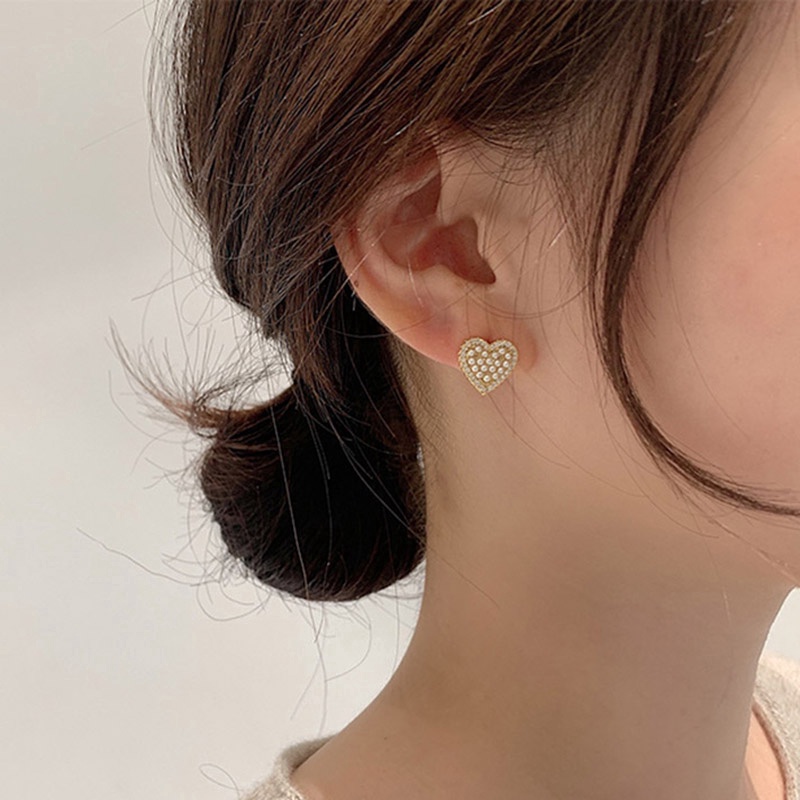 Anting S925 Silver Needle Bentuk Hati Asimetris Aksen Mutiara Gaya Korea