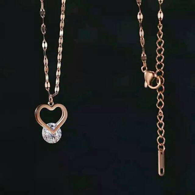 GG kalung Aksen Berlian Love Rantai Ulir Titanium lapis Emas 18k#KL-174