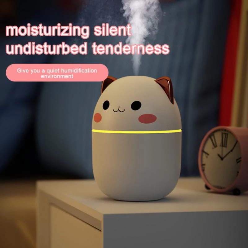 Humidifier Diffuser Aroma Essential Oil USB 250ml Bentuk Kartun Beruang Dengan Lampu Malam Untuk Mobil