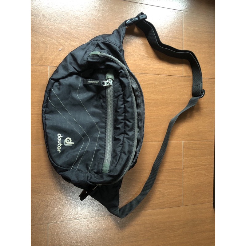 Tas Slempang Deuter Original